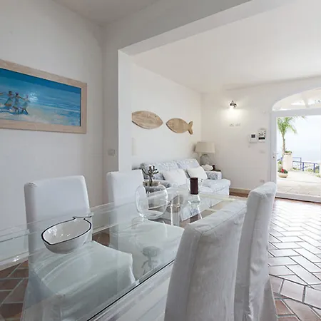 Soleluna Villa